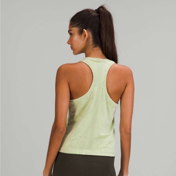 Lululemon swiftly tech racerback tank 2.0, race length - Picture 2 of 9